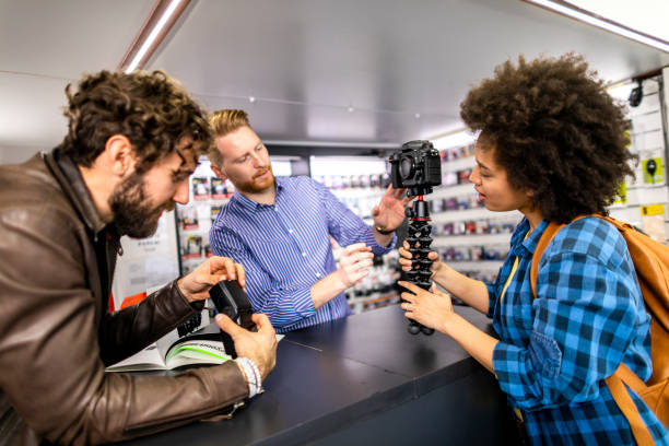 تولید محتوای ویدئویی برای یوتیوب و سایت تولید محتوای ویدیویی برای فروشگاه موبایل