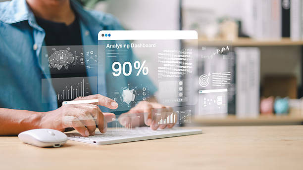 تحلیل دادههای کاربران برای بهبود تجربه کاربری و طراحی مشتریمحور