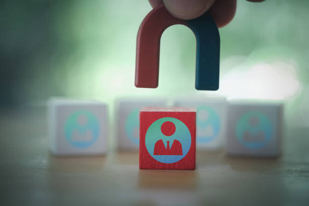 قدرت جذب مشتری با محتوا مارکتینگ جذب مشتریان ایدهآل با استراتژی محتوا