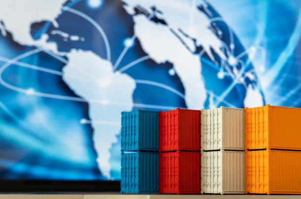 کشتی کانتینری به عنوان نماد شرکت بازرگانی صادراتی و برندینگ دیجیتال