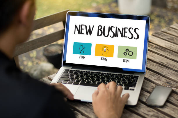 تدوین استراتژی موفقیت در تجارت الکترونیک پوشاک برنامهریزی استراتژیک برای طراحی فروشگاه اینترنتی پوشاک ایرانی