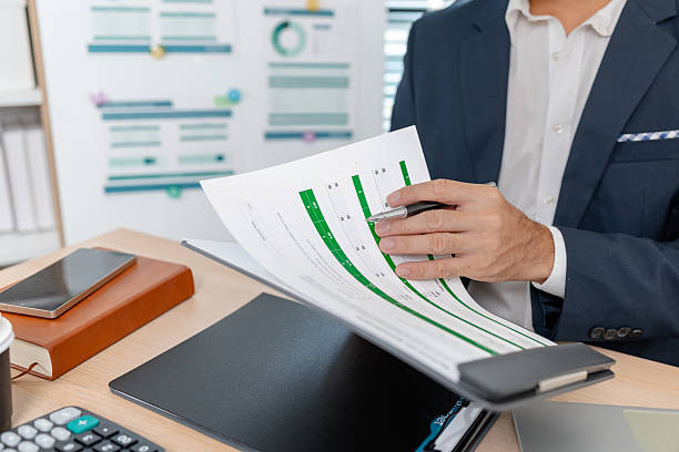 تحلیل دادههای CRM برای وفادارسازی مشتری رستوران