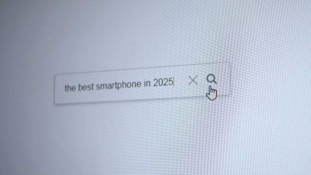 جستجو در گوگل برای یافتن بهترین آموزشگاه زبان در سال 2025