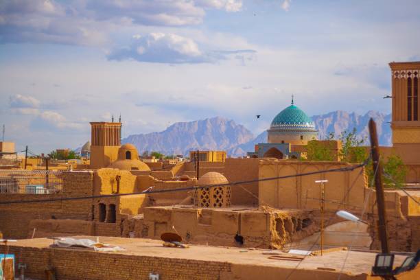 معماری سنتی یزد و استراتژی برندینگ دفاتر معماری