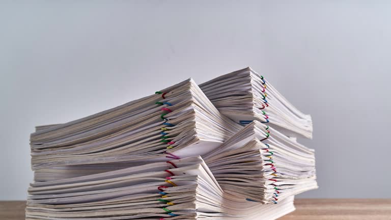 مدیریت زمان انتظار و کاهش بروکراسی با طراحی وب اپلیکیشن پیشرو