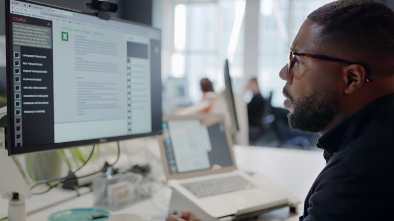 پشتیبانی سایت هوشمند با چتباتهای AI