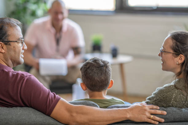 اعتمادسازی دیجیتال و جذب آنلاین والدین برای کلینیک در اصفهان