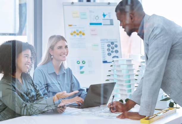 مدیریت هوشمند پروژه با نرم افزار CRM انبوه سازی