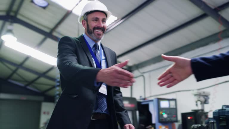 جذب قراردادهای بزرگ صنعتی با استراتژی سئو B2B در اراک