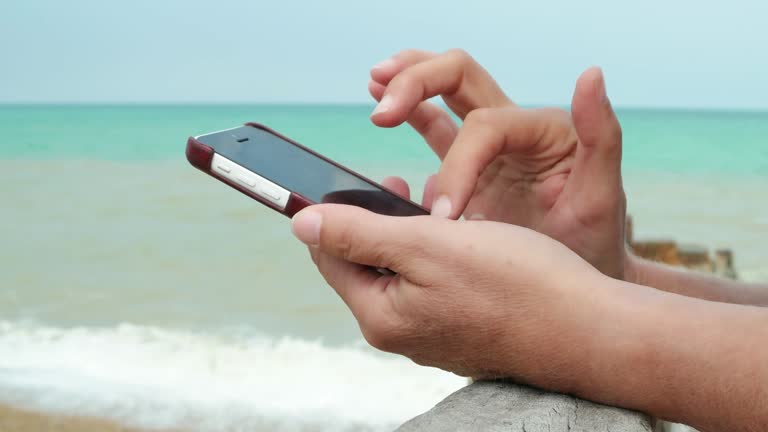 طراحی وبسایت فروشگاهی برای افزایش فروش فیروزه