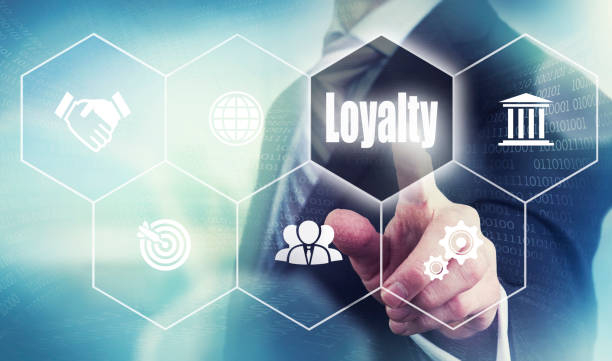 استراتژیهای وفادارسازی شرکتهای دانشبنیان با خدمات حقوقی مدرن و CRM