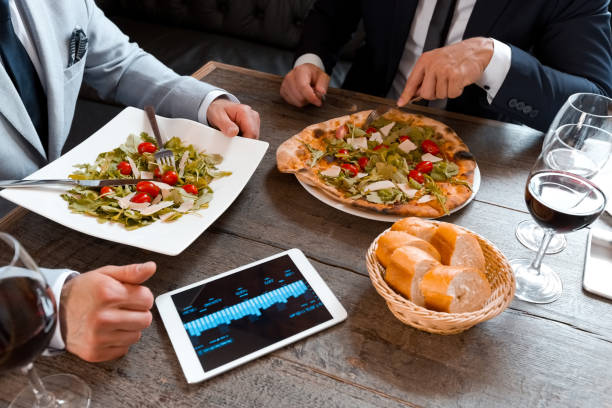 فناوری در رستوران و افزایش رضایت مشتریان با هوش مصنوعی