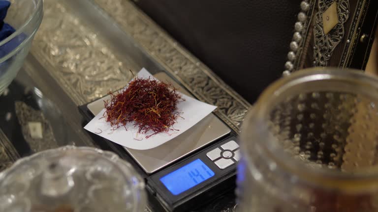 فروش آنلاین زعفران بیرجند در بازارهای جهانی