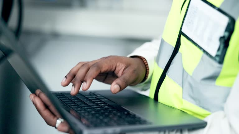 بازاریابی دیجیتال B2B برای کارگاه تراشکاری با مشاوره پینو سایت