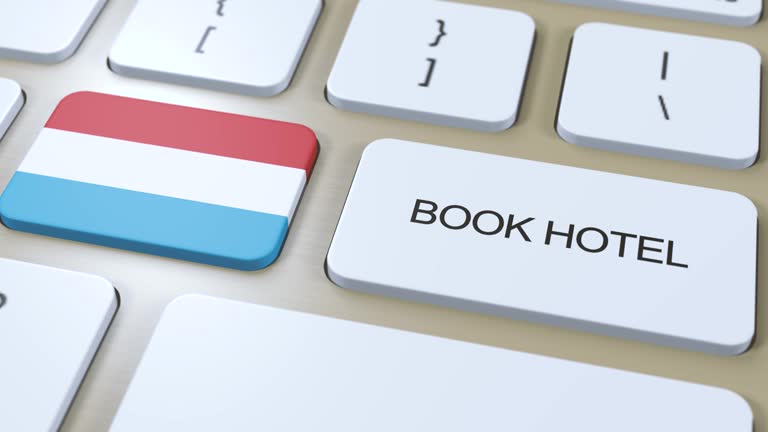 افزایش رزرو مستقیم هتل با بهینه‌سازی تجربه کاربری وب‌سایت