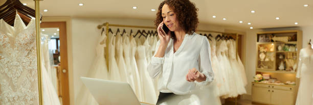 بازاریابی شبکههای اجتماعی برای مزونهای لباس عروس در ایلام و یکپارچهسازی با سایت