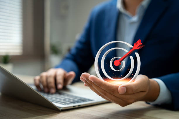 تعیین اهداف کسب و کار با هدف‌گذاری در بازاریابی دیجیتال