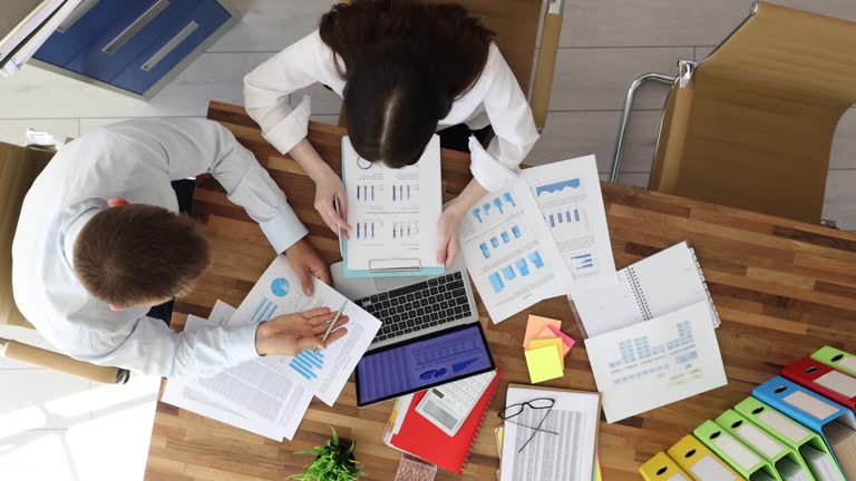 سئو محتوایی برای شرکتهای مشاوره مالیاتی در بیرجند