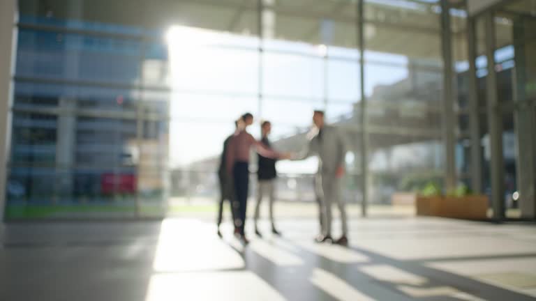 جذب مشتری B2B برای تجهیزات پزشکی در شیراز و همکاری با مراکز درمانی