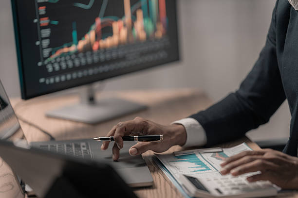 تحلیل رشد فروش با نرمافزار مدیریتی یکپارچه قنادی