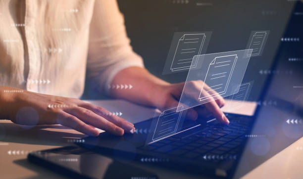 نرم افزار CRM حقوقی و اتوماسیون فرآیندها در دفاتر وکالت تهران