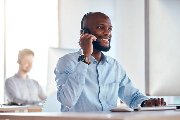 پشتیبانی ساخت CRM سفارشی توسط پینو سایت