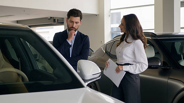 انتخاب خودرو در وبسایت فروشگاهی لیزینگ