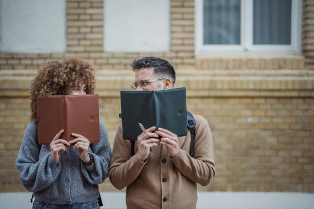 دوره های آموزش آرایشگری آنلاین و محتوای دیجیتال آرایشگاهی