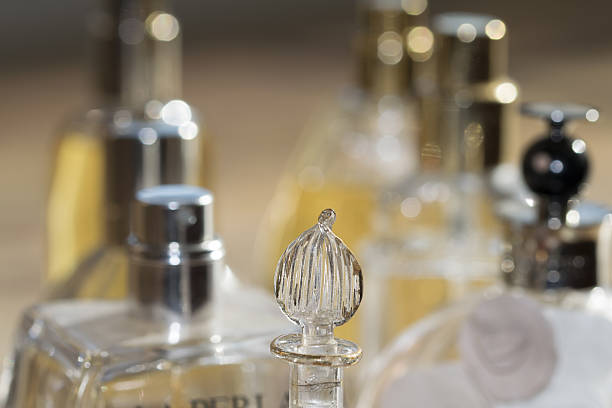 بهینهسازی محتوای فروشگاه عطر و ادکلن نمایش جذاب محصولات عطر و ادکلن با محتوای بهینه