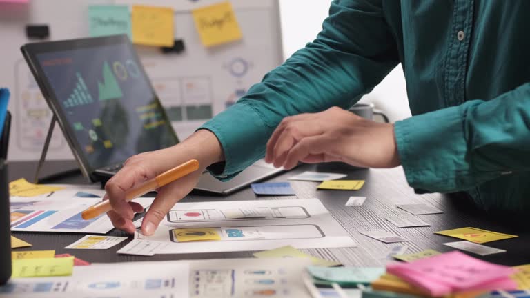 طراحی تجربه کاربری سایت مبلمان توسط پینو سایت