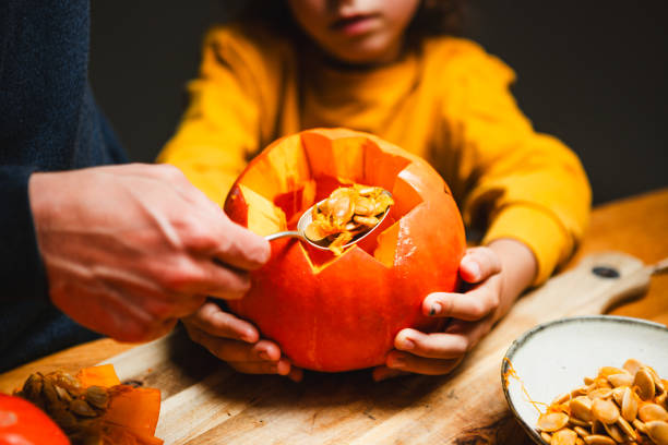 هنر چاقوسازی زنجان و استراتژی طراحی سایت D2C