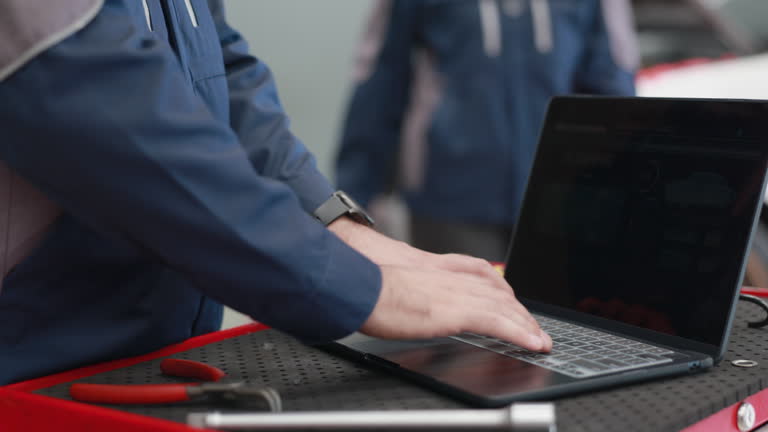 مدیریت کسب و کار آنلاین تعمیرگاه خودرو با سایت حرفه ای