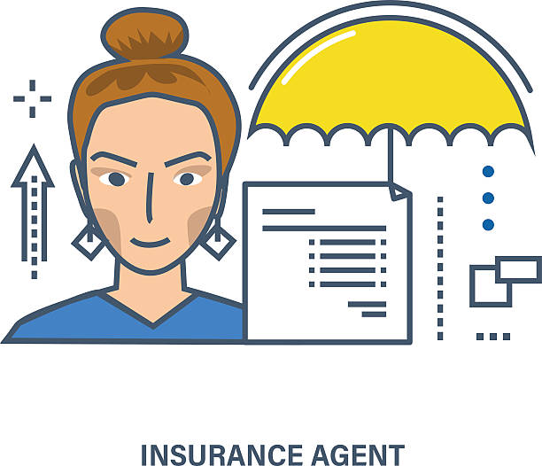 نماینده بیمه در حال استفاده از ابزارهای پیشرفته بیمه دیجیتال برای جذب مشتری