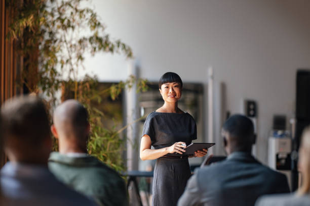 برندینگ دیجیتال آموزشگاه زبان در شیراز