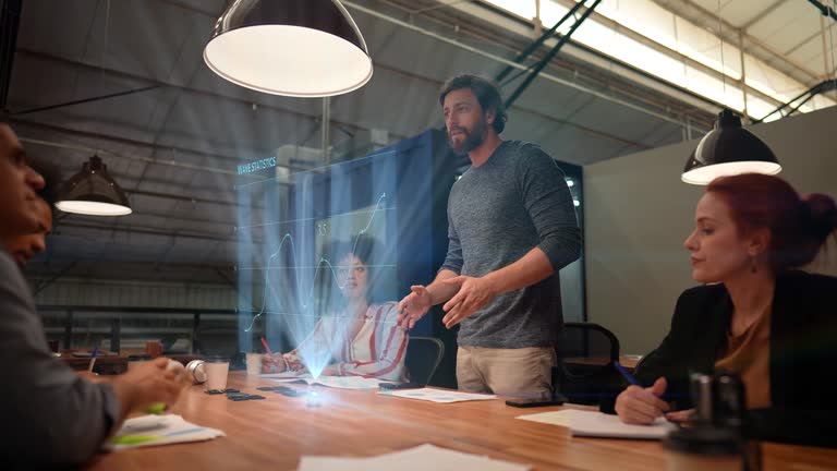 تدوین استراتژی بازاریابی دیجیتال معماری و برنامهریزی محتوای ویدیویی