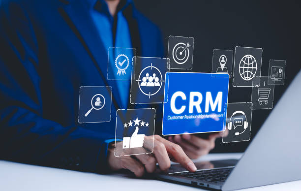 مفهوم سیستم CRM برای مدیریت ارتباط با مشتریان در صنعت خوراک دام