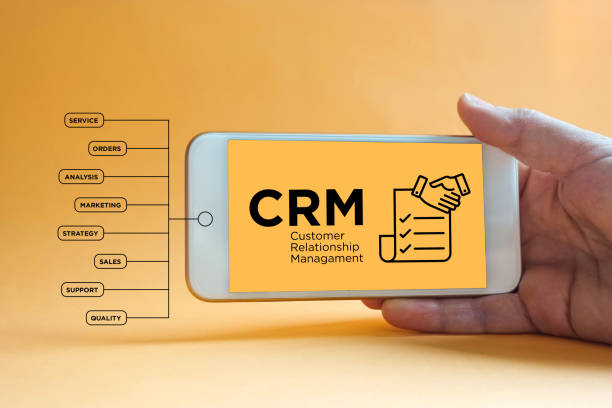 مفهوم CRM سفارشی و مدیریت ارتباط با مشتری هتل در مشهد