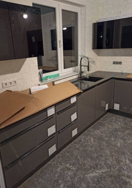 فروش مستقیم از کارخانه تبریز به آشپزخانه مشتریان در ایران