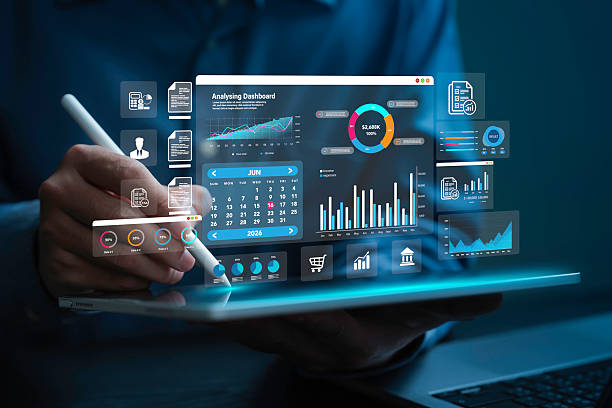 بازاریابی دیجیتال مالیاتی و تحلیل دادهها برای جذب مشتری