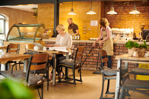 تحلیل نتایج تبلیغات آنلاین کافی شاپ و افزایش سفارش از طریق گوگل ادز