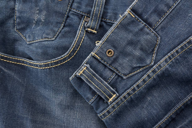 جزئیات پارچه در طراحی سایت کاتالوگ صنعتی نساجی