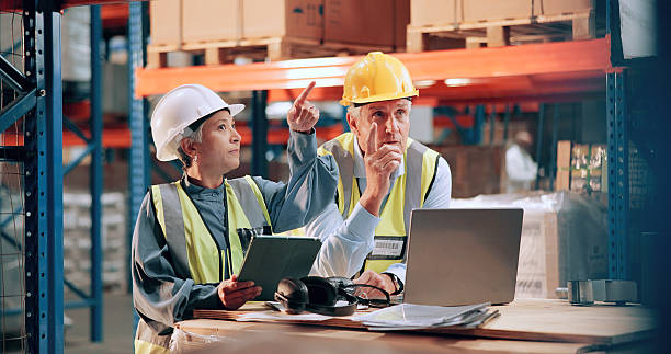 پشتیبانی و نگهداری وبسایت برای شرکتهای حملونقل بینالمللی در زنجان و مدیریت موجودی