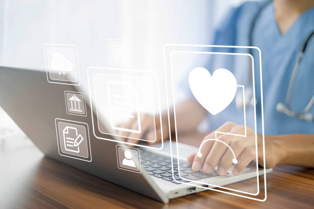 مدیریت بیماران کلینیک با سیستم آنلاین