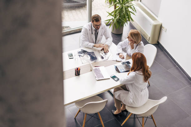 برندینگ دیجیتال پزشکی با تیم متخصص پینو سایت