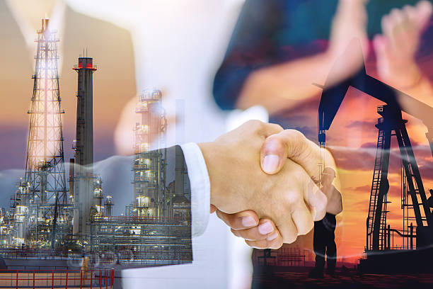 جذب آنلاین قراردادهای پتروشیمی از طریق بازاریابی دیجیتال B2B توسط پینو سایت