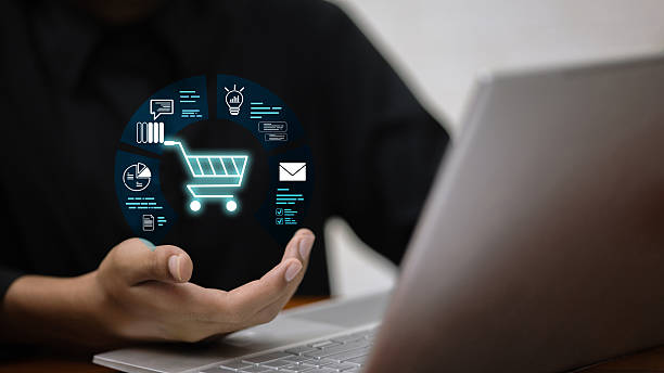 یکپارچهسازی CRM با وبسایت فروشگاهی و افزایش فروش