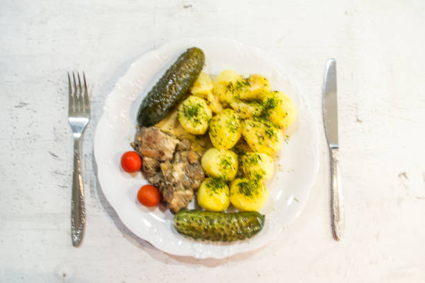 بازاریابی دیجیتال رستوران سنتی در اصفهان با غذاهای اصیل