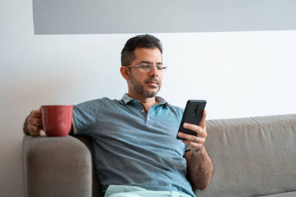 طراحی وبسایت برای سالن زیبایی جهت افزایش رزرو آنلاین و نمایش نمونه کارها