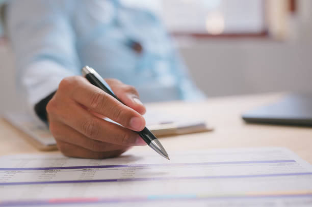 گزارشدهی شفاف و بهینهسازی تجربه کاربری مالی