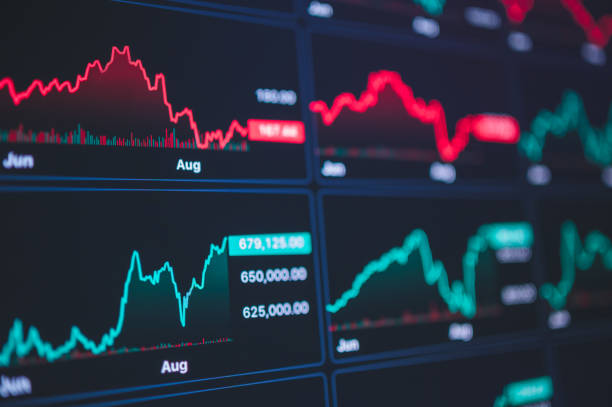 تحلیل دادهها برای بهینهسازی استراتژی آموزشی 2026 و افزایش کارایی